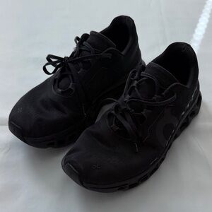 On Cloud Cloudmonster